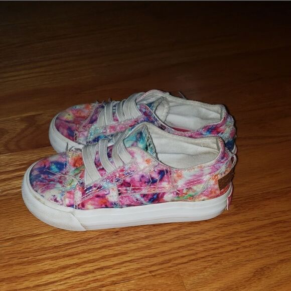 Blowfish Kids Tye Dye Sneakers - Picture 3 of 7